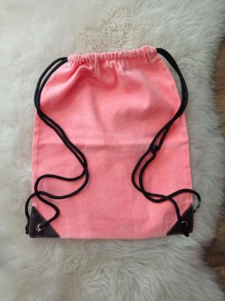 Pevny vak na úbor, prezuvky, na krúžky, výlety  a, 