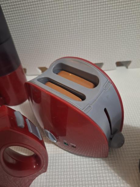 Detske spotrebiče- kavovar, hriankovač, mixér...,