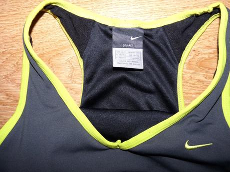 Športové tielko, nike,38