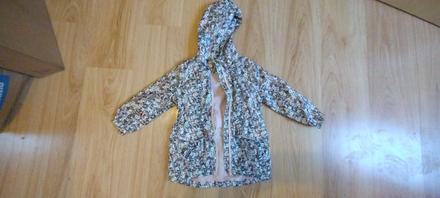 Kvietkovana bunda, h&m,104