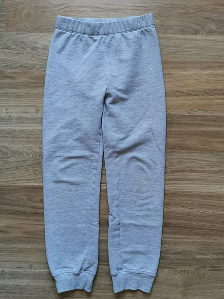 Dievčenské tepláky, decathlon,128