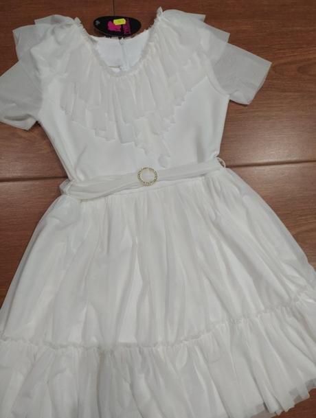 Slávnostné šaty marinex, 134