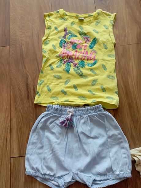 Letné oblec.104 hm,zara, 104–116