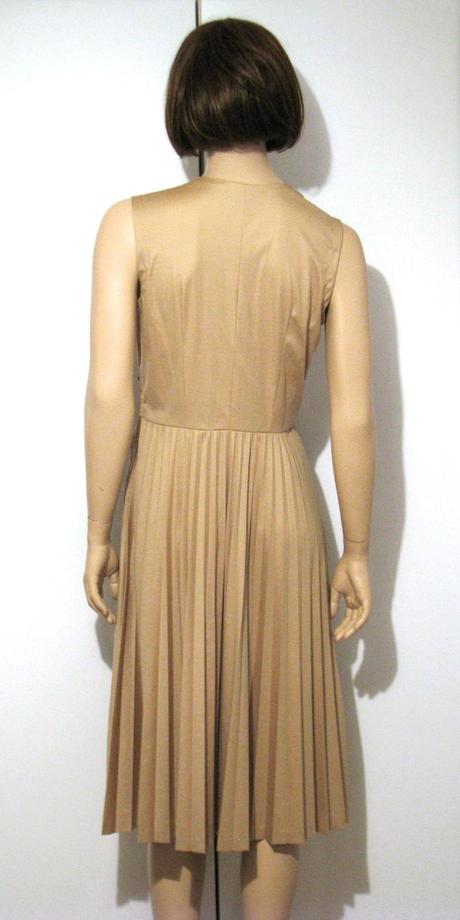 Plisované vintage šaty, m