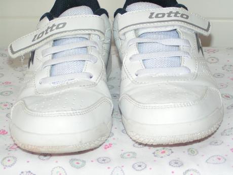 Biele tenisky, lotto,33