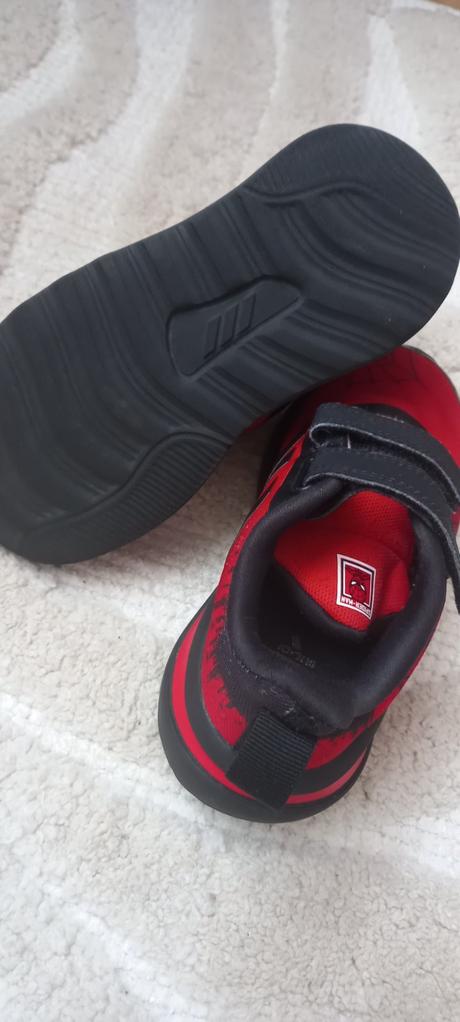 Botasky, adidas,27