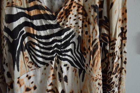 Zebrová tunika, l