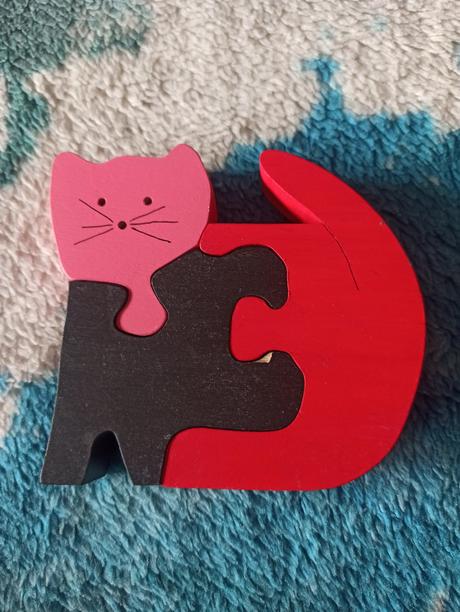 -drevená skladačka, macka, 