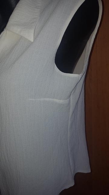 Biely blúzkový top, m