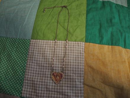 Retiazka so srnkou bambi, disney