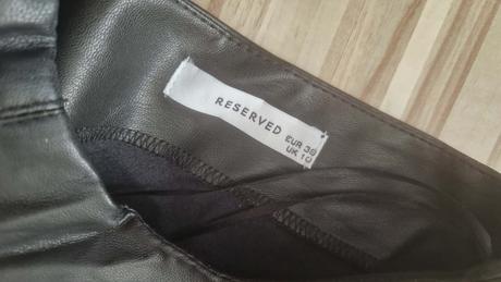 Koženkové šaty, reserved,m