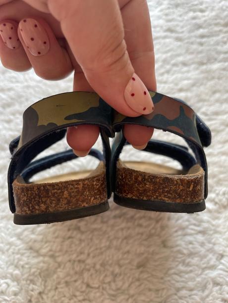 Kozenne maskacove sandalky, 24