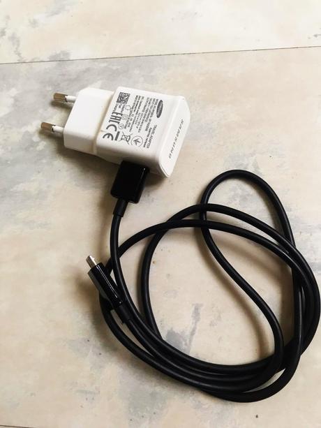 Usb adaptér - nabíjačka+kábel, samsung