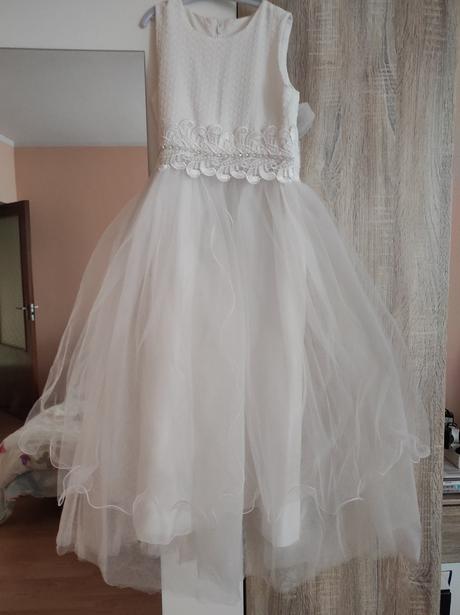 Šaty na prijímanie, 134