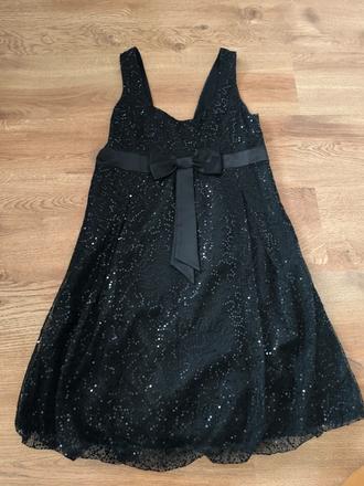 Šaty s trblietkami, s