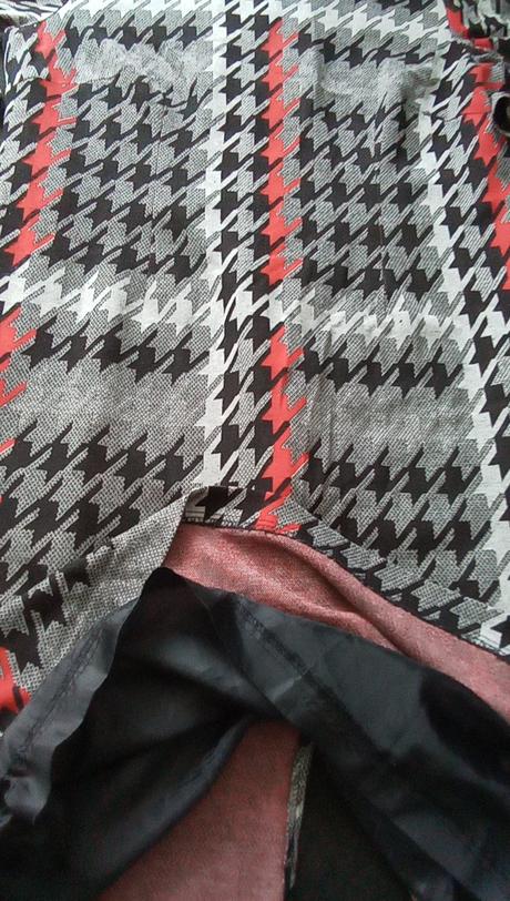 Teplejšie šaty, 48