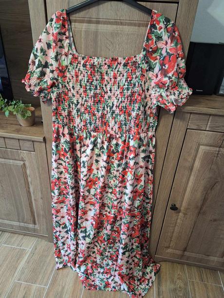 Letné šaty, 52 / 54