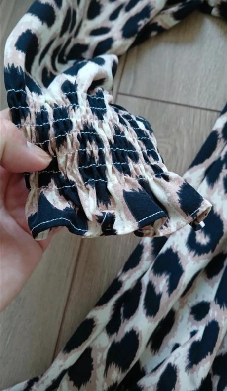 Ľahké leopardie šaty, l