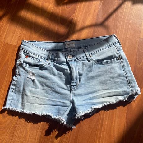 Rifľové kraťasy, 36