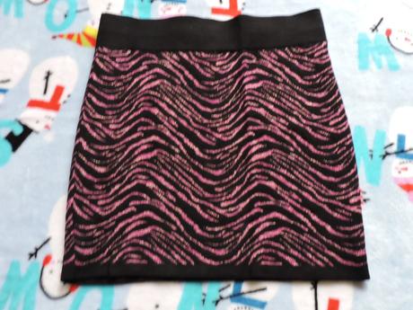 Čierno- ružová sukňa, s