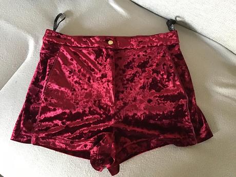 Zamatové kraťasy, topshop,40