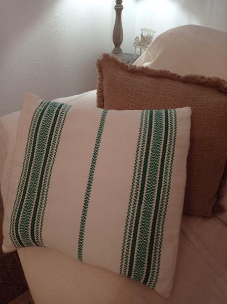 Kvalitné obrusy po babičke veľķý, stredný, vankúš,