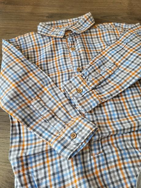 Košeľové, reserved,92