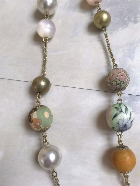 Starožitný náhrdelník,