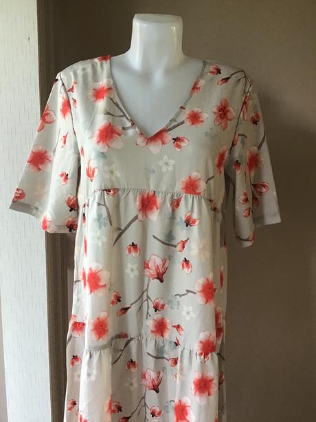 Lahucke letné saty/200c, m