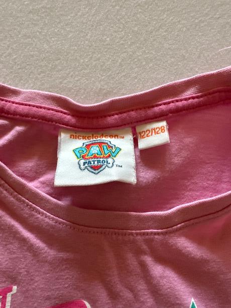 Tlapkove pyžamko, 122