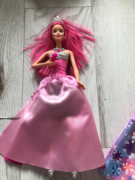 Barbie bábiky,