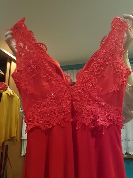 Spoločenské šaty, s