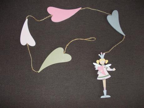 Závesná drevená princezná, 