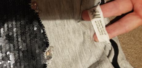 Tricko s meniacim flitrovym obrazkom veľ.134/140, h&m,134
