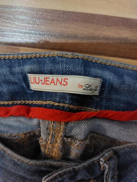 Liu jo rifle, liu jo,s