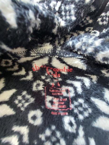 Župan, abercrombie&fitch,104