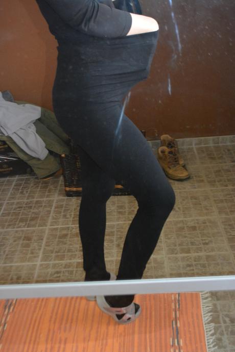 Tehotenské legíny, l