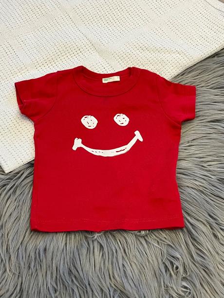 Chlapčenské tričko smiley červené benetton (62), benetton,62