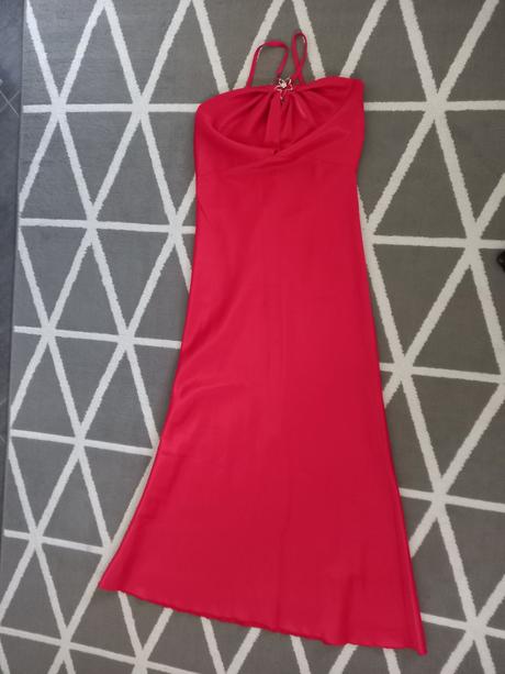 Kvalitne saténove saty, m