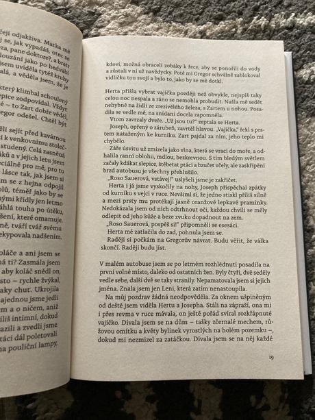 U hitlerova stolu - rosella postorino, 