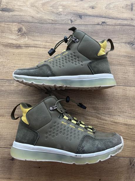 Zimne topanky, reserved,37