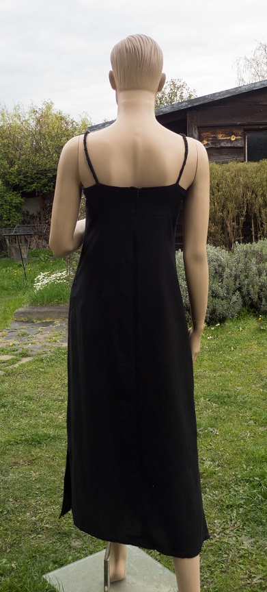 Čierne maxi šaty na leto, 38