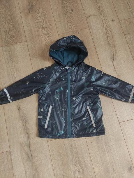 Bunda do dažďa, lupilu,92