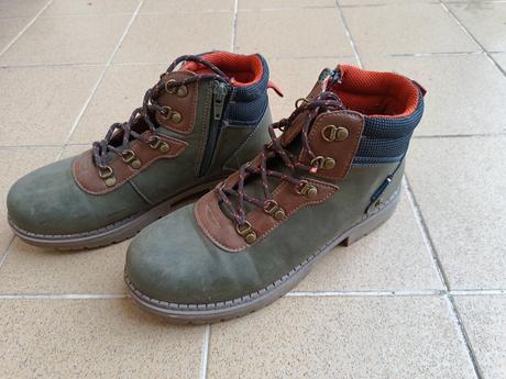 Topánky, baťa,39
