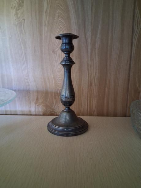 Svietnik starožitný berndorf sandrik, 