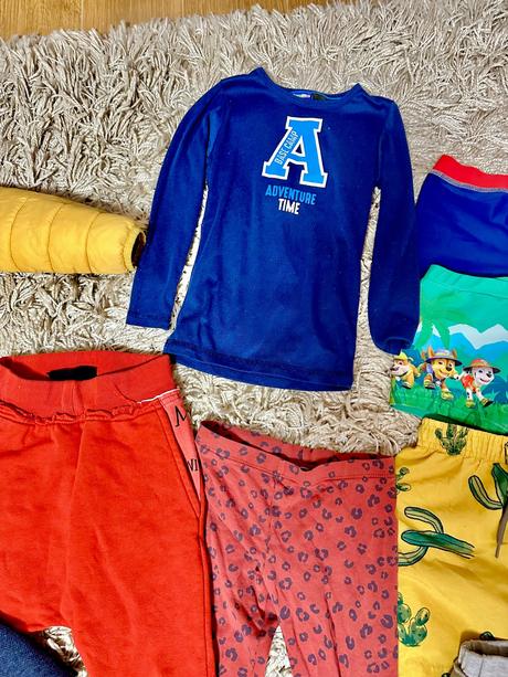 Balík oblečenia, 104–116