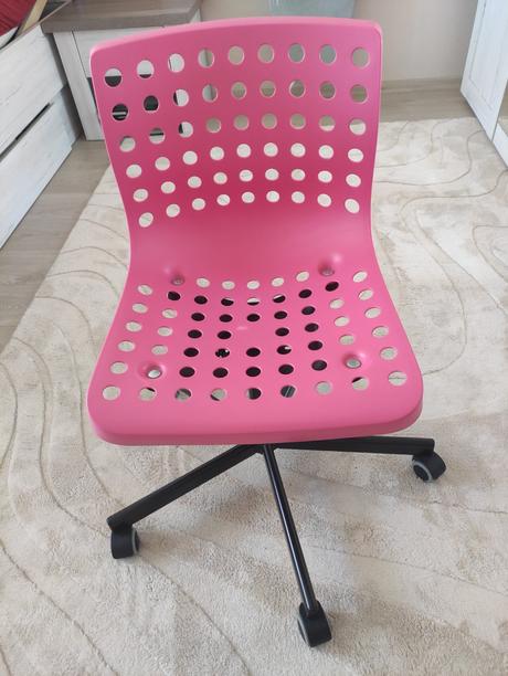 Dievcenska stolicka, 