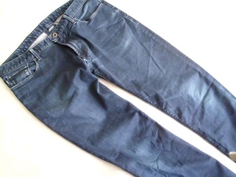 Slim tmavomodré s elastanom 34/34, armani,m