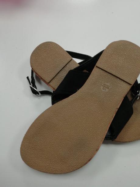 Čierne sandálky, primark,33