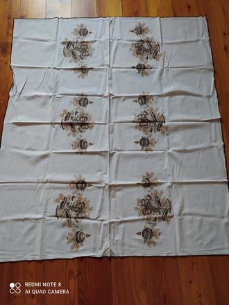 Vianočny obrus 127x110 - 15 eur,